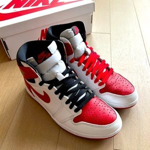 Air Jordan 1 Retro High OG Heritage size 10 perfect condition